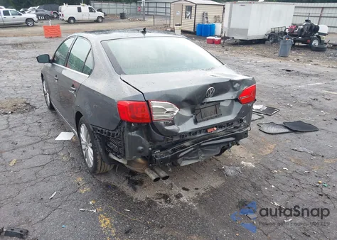 2014 Volkswagen Jetta 2.0L Tdi z USA, uszkodzony, nr VIN 3VWLL7AJ7EM383358